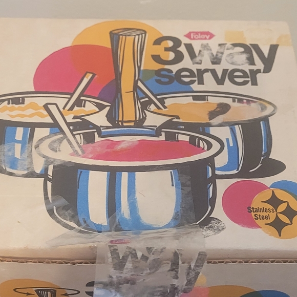 Mid-century 3-Way Server - Picture 7 of 7